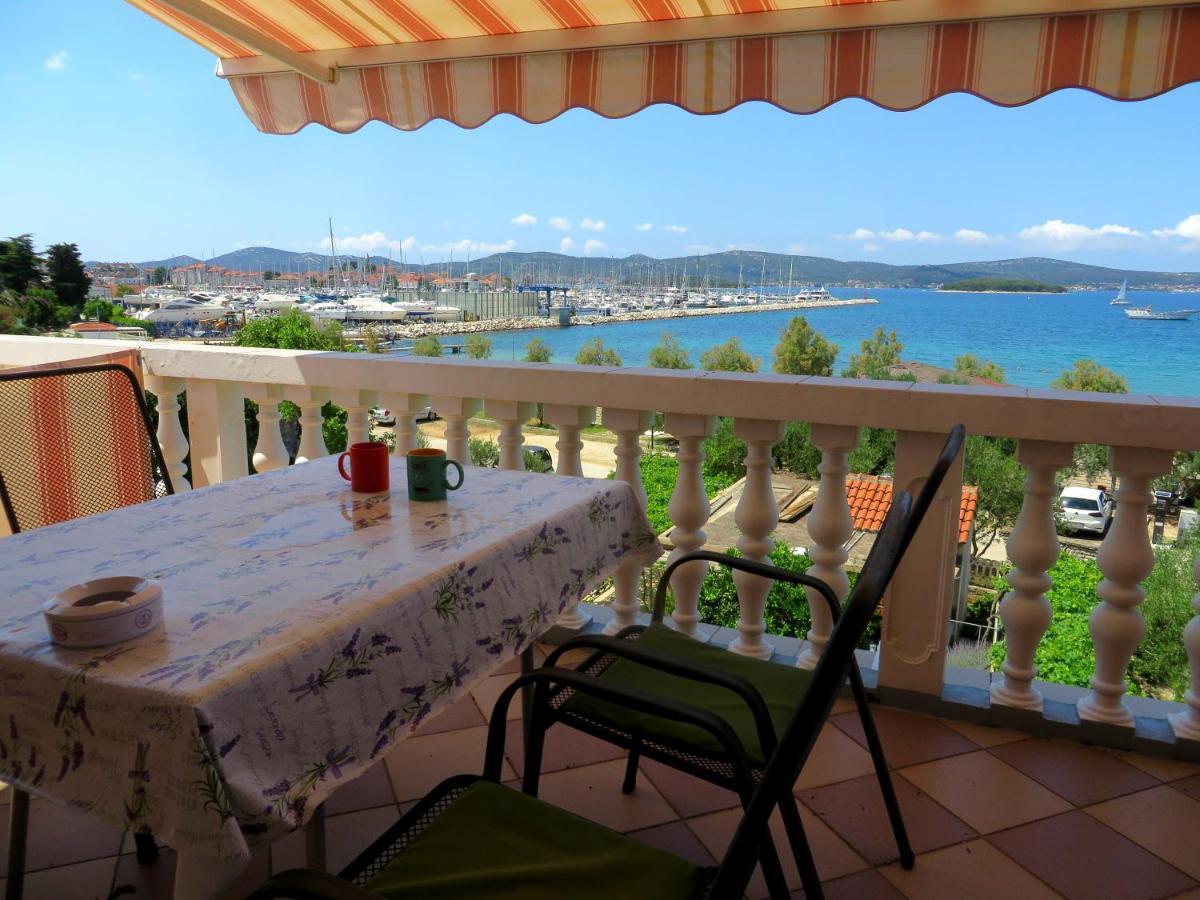 Beach Apartment Roza Biograd Oneroom - Premium Location Biograd Na Moru Esterno foto