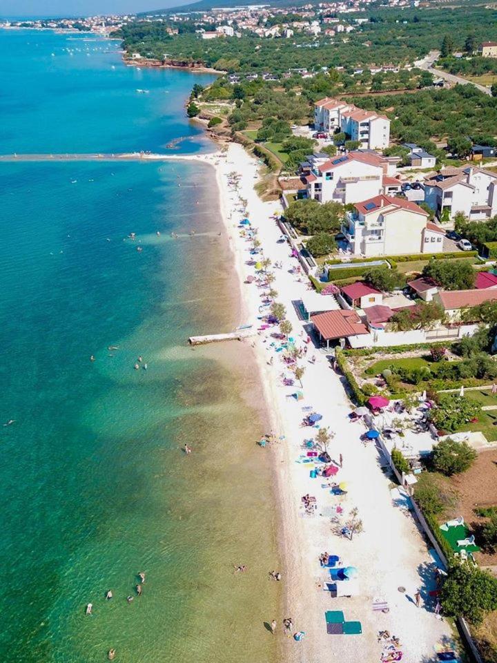 Beach Apartment Roza Biograd Oneroom - Premium Location Biograd Na Moru Esterno foto